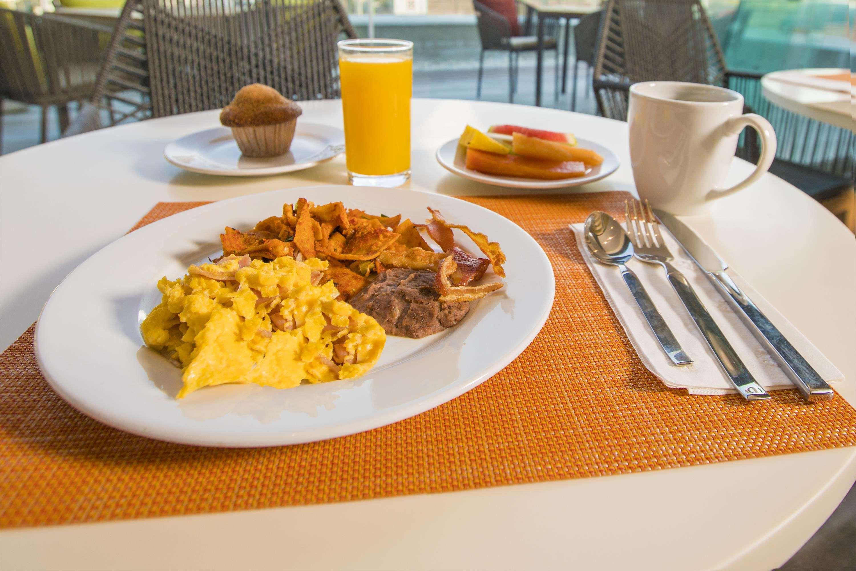 Hilton Garden Inn Silao Aeropuerto Bajio Εξωτερικό φωτογραφία