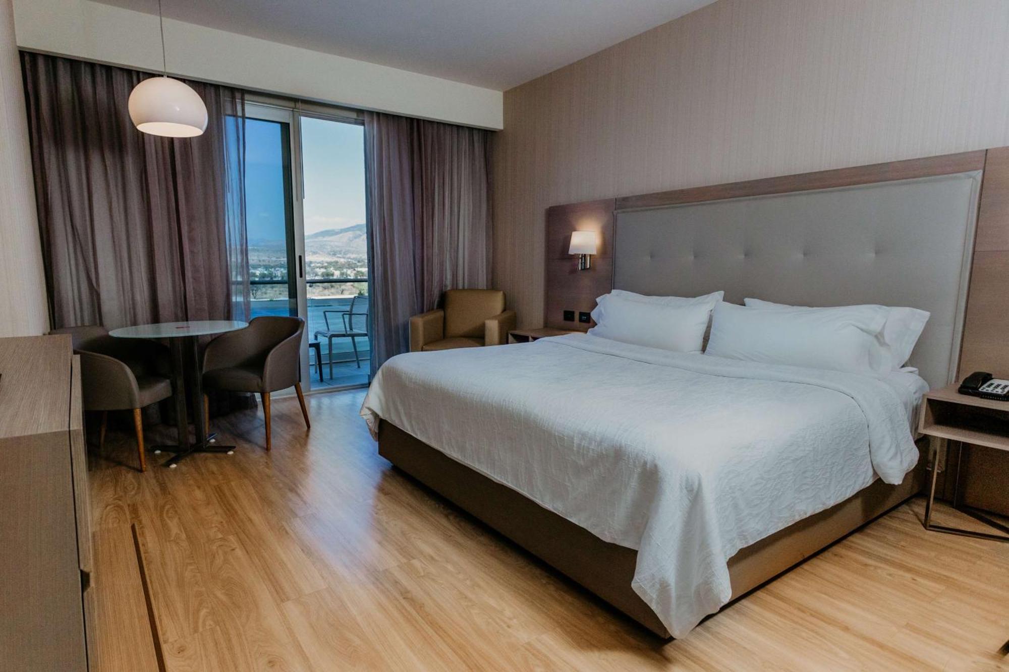 Hilton Garden Inn Silao Aeropuerto Bajio Εξωτερικό φωτογραφία